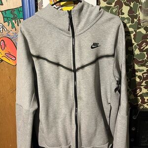 Nike Light Gray Full-Zip Hoodie
